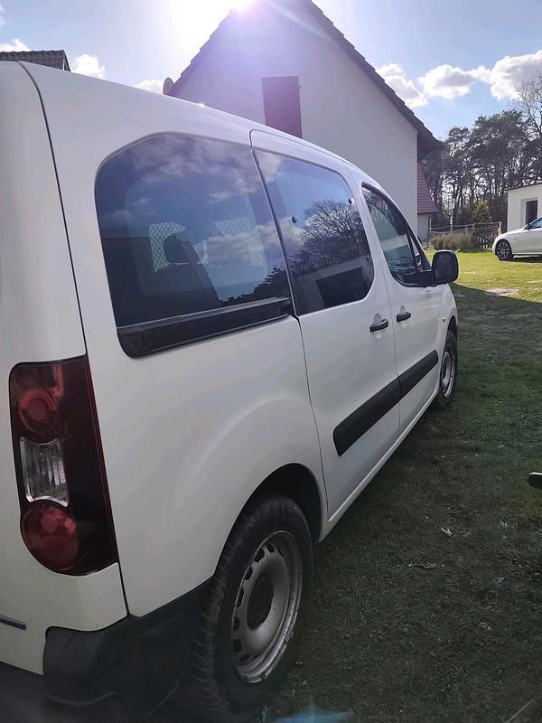 Gebraucht Citroën Berlingo 90 PS (66 kW) 2016 Weiß Van / Kleinbus