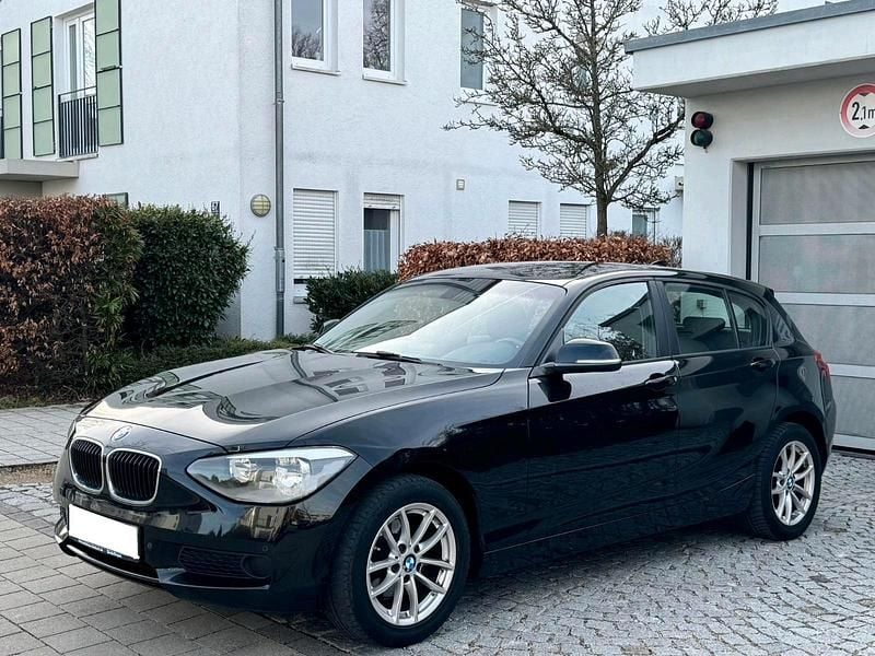 Gebraucht BMW 116 136 PS (100 kW) 2014 Schwarz Kleinwagen