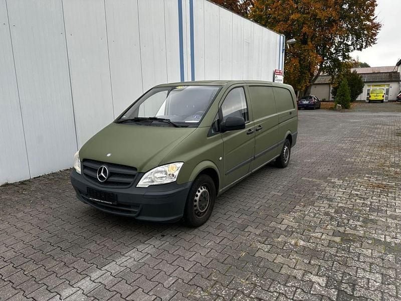 Grün Gebraucht 2011 Mercedes Vito Van / Kleinbus | 4.650 € (Superpreis) - Bild 1/4