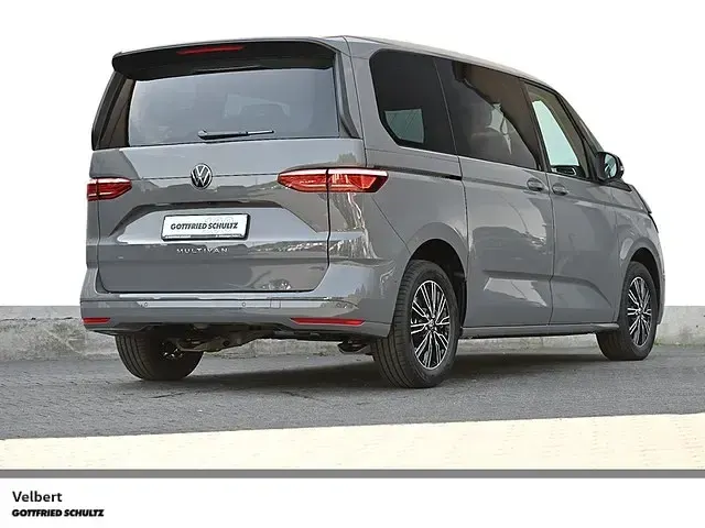 Neu VW Multivan Advance 177 PS (130 kW) 2026 Grau Van / Kleinbus