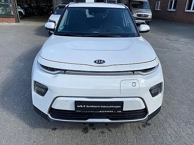 Gebraucht Kia Soul EV Vision 150 kW (204 PS) 2022 Weiß SUV