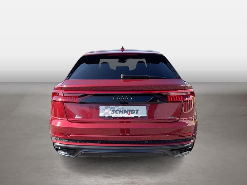 Gebraucht Audi Q8 Competition 286 PS (210 kW) 2023 Rot SUV