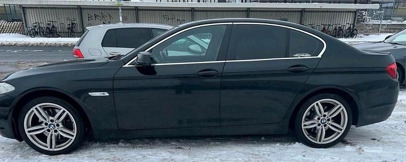 Gebraucht BMW 525 204 PS (150 kW) 2010 Schwarz Limousine