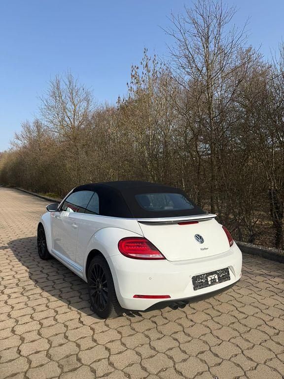 Gebraucht VW Beetle Allstar 150 PS (110 kW) 2016 Weiß Kleinwagen