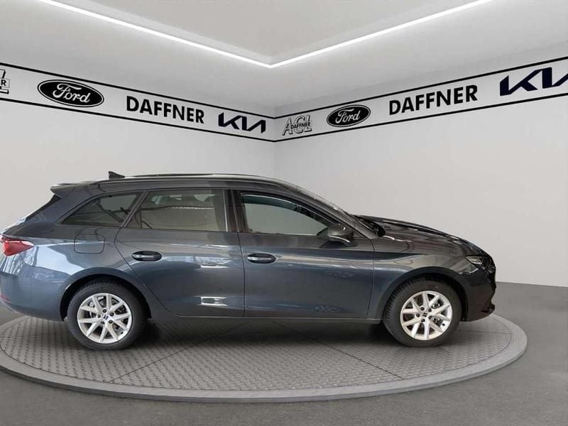 Gebraucht Seat Leon 116 PS (85 kW) 2026 Grau Limousine