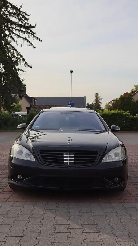 Schwarz Gebraucht 2005 Mercedes S500 Limousine | 6.000 € - Bild 1/4