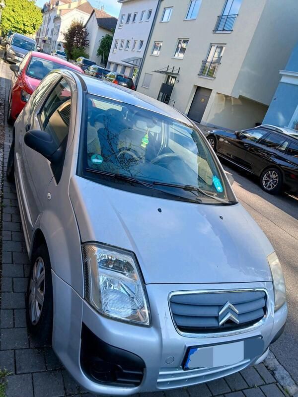 Grau Gebraucht 2009 Citroën C2 Kleinwagen | 600 € (Superpreis) - Bild 1/4