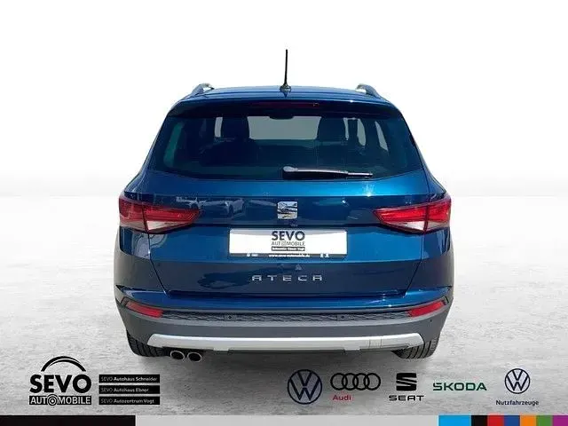 Gebraucht Seat Ateca XCELLENCE 150 PS (110 kW) 2017 Blau SUV