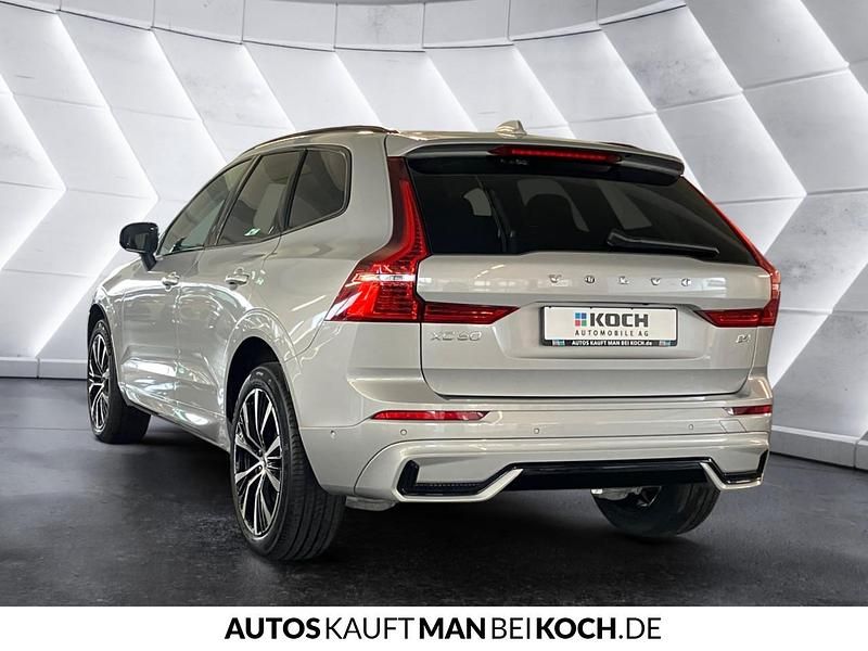 Gebraucht Volvo XC60 Ultimate 197 PS (144 kW) 2023 Andere farbe SUV