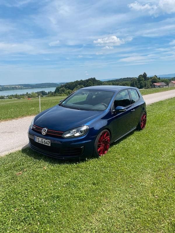 Blau Gebraucht 2009 VW Golf VI GTI Coupé | 10.500 € (Guter Preis) - Bild 1/4