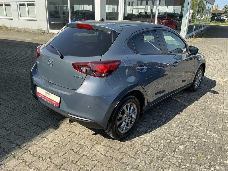 Gebraucht Mazda 2 Exclusive-Line 90 PS (66 kW) 2022 Blau Limousine