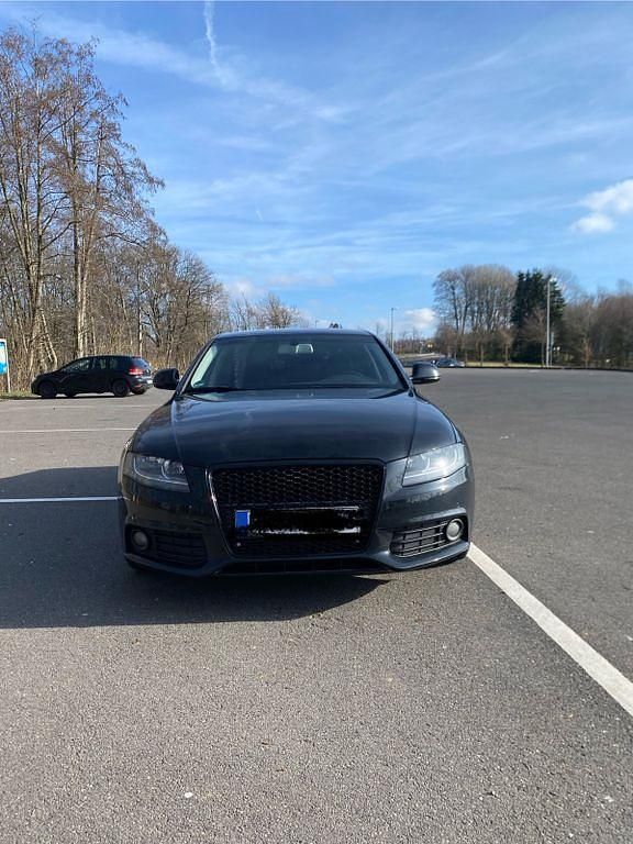Gebraucht Audi A4 Attraction 211 PS (155 kW) 2008 Schwarz Limousine