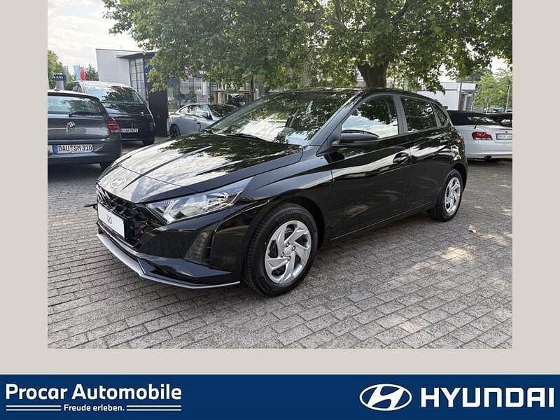 Gebraucht Hyundai i20 Select 101 PS (74 kW) 2025 Kleinwagen