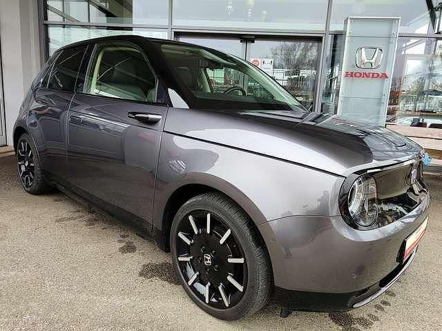 Gebraucht Honda e Advance 113 kW (154 PS) 2021 Modern steel met. Kleinwagen