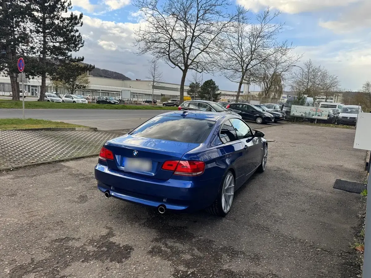 Gebraucht BMW 335 306 PS (225 kW) 2008 Blau Coupé