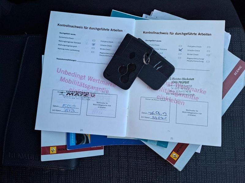 Gebraucht Renault Scénic II Avantage 111 PS (81 kW) 2008 Schwarz Van / Kleinbus