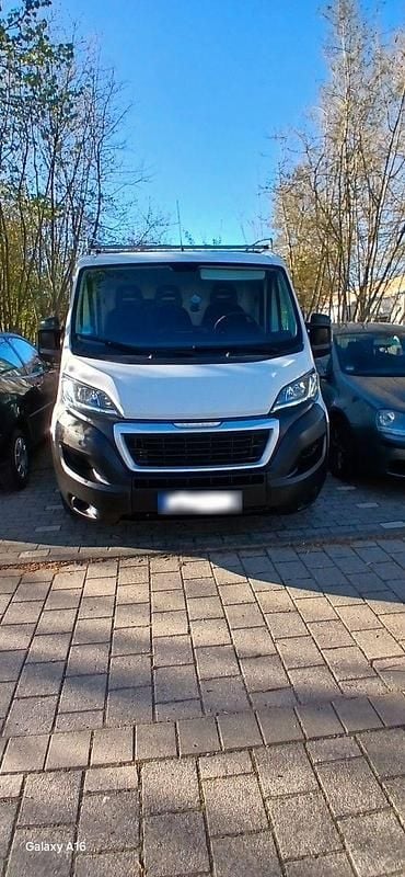 Gebraucht Peugeot Boxer 110 PS (80 kW) 2018 Weiß Van