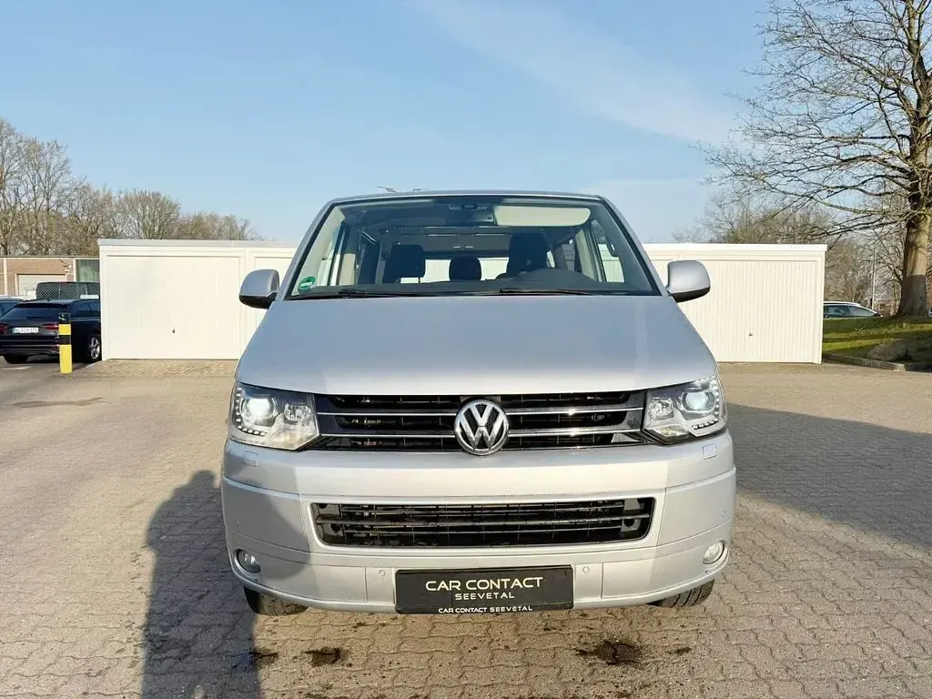 Gebraucht VW Caravelle 179 PS (131 kW) 2014 Silber Van