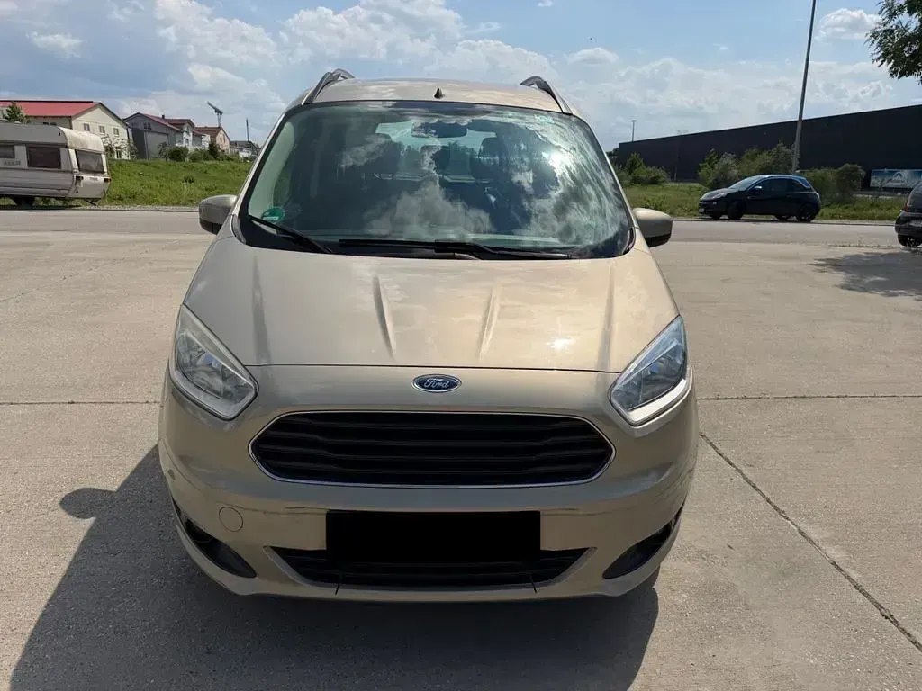 Gebraucht Ford Tourneo Courier Trend 101 PS (74 kW) 2014 Silber Van / Kleinbus