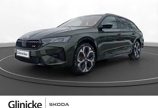 Neu Skoda Octavia RS 265 PS (194 kW) 2026 Grün Kombi