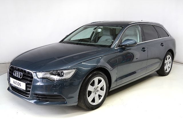 Gebraucht Audi A6 Design 204 PS (150 kW) 2013 Blau metallic Kombi