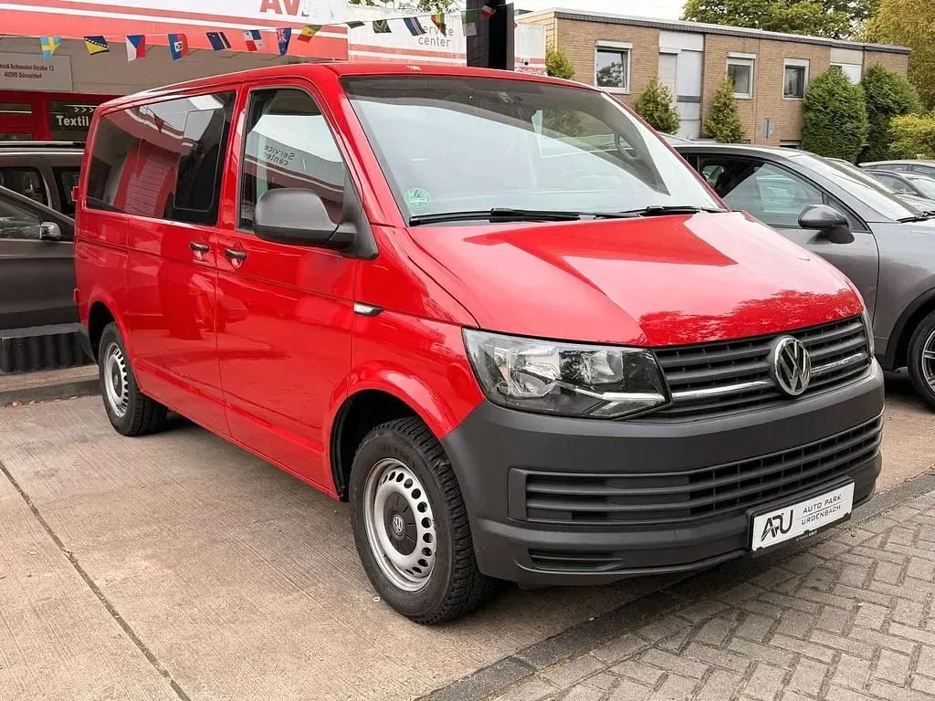 Gebraucht VW T6 102 PS (75 kW) 2016 Rot Van
