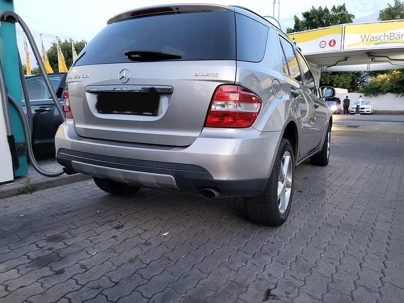 Gebraucht Mercedes ML320 2006 Gold SUV