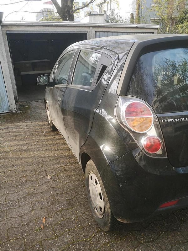 Gebraucht Chevrolet Spark 50 PS (36 kW) 2012 Schwarz Kleinwagen