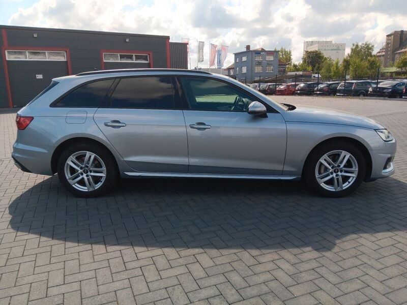 Gebraucht Audi A4 204 PS (150 kW) 2021 Florettsilber metallic Kombi