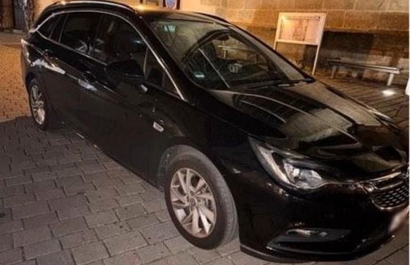 Gebraucht Opel Astra 200 PS (147 kW) 2017 Blau Kombi