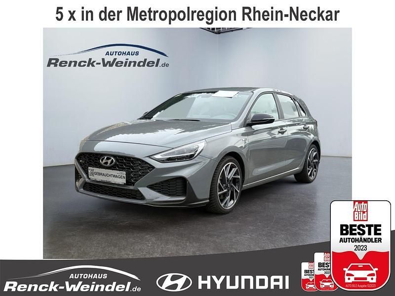 Grau Gebraucht 2023 Hyundai i30 N Line Limousine | 26.989 € (Etwas zu teuer) - Bild 1/4