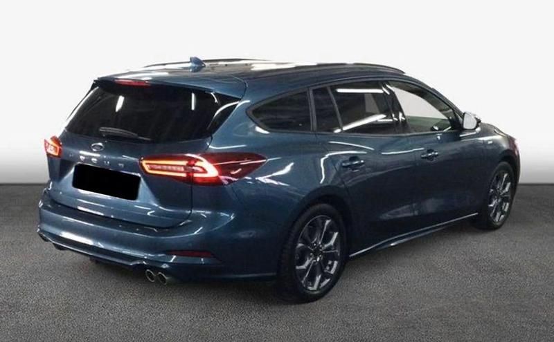 Gebraucht Ford Focus ST-Line X 155 PS (114 kW) 2024 Blau Limousine