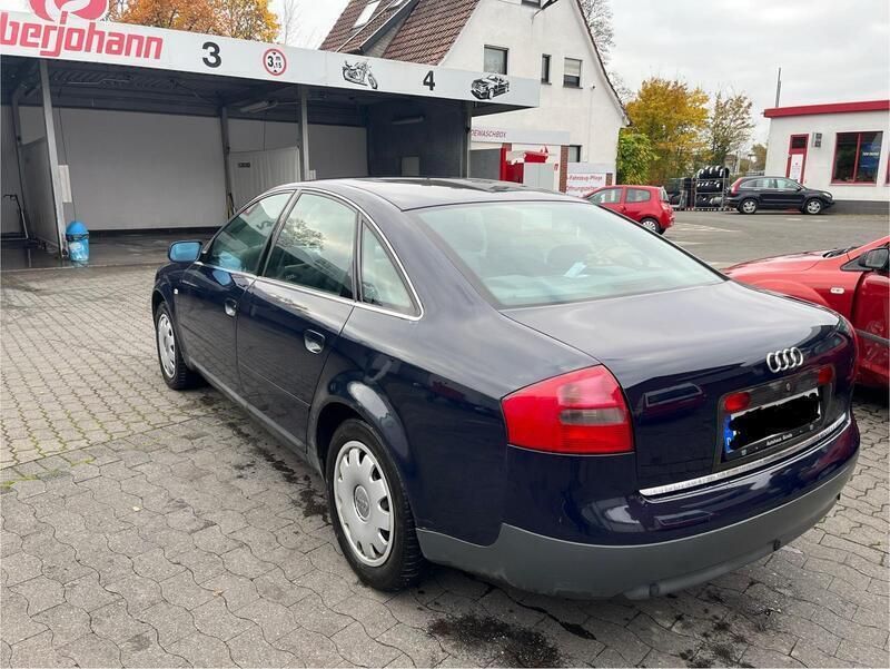 Blau Gebraucht 2001 Audi A6 Limousine | 2.200 € (Teuer) - Bild 1/4