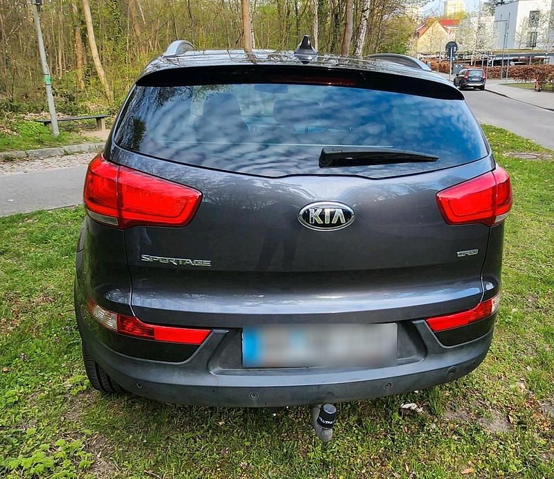 Usata Kia Sportage 184 CV (135 kW) 2015 Grigio SUV