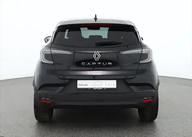 Neu Renault Captur 91 PS (66 kW) 2026 Blackpearlmet. SUV