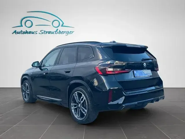 Gebraucht BMW X1 M Sport 211 PS (155 kW) 2024 Schwarzkeine angabe SUV