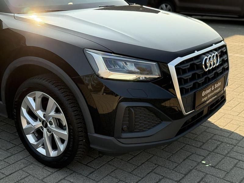 Gebraucht Audi Q2 Advanced 150 PS (110 kW) 2022 Schwarz SUV