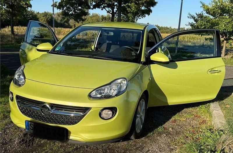 Grün Gebraucht 2013 Opel Adam Kleinwagen | 3.400 € (Guter Preis) - Bild 1/4