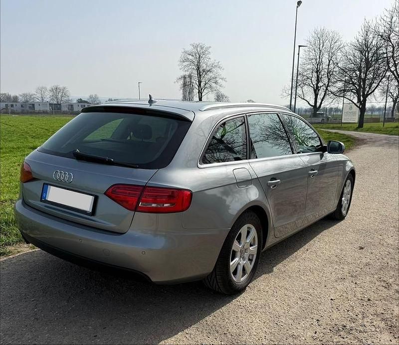 Gebraucht Audi A4 Ambition 170 PS (125 kW) 2010 Grau Kombi