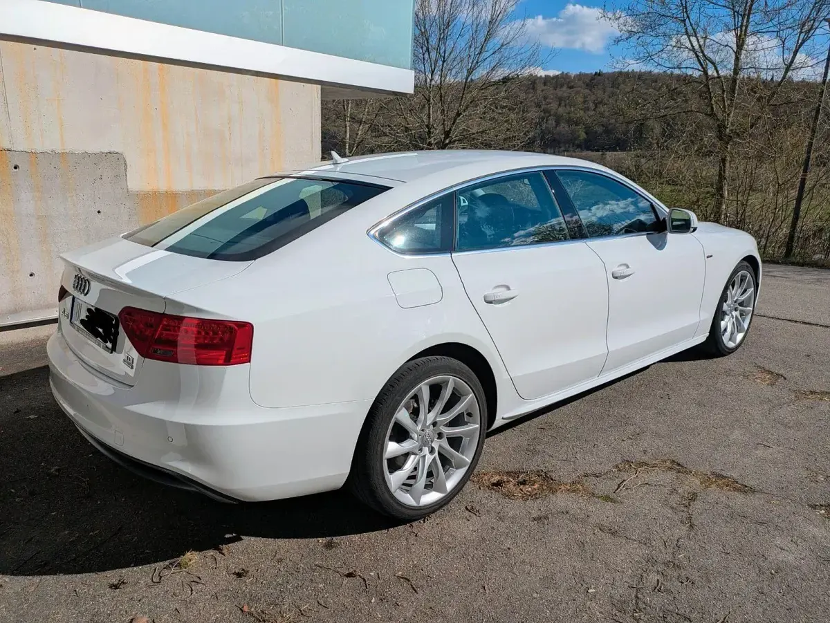 Gebraucht Audi A5 Sportback S-Line 190 PS (139 kW) 2016 Weiß Kleinwagen