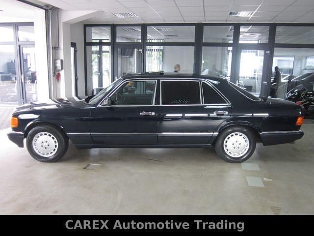 Gebraucht Mercedes 560 279 PS (205 kW) 1991 Blau Limousine