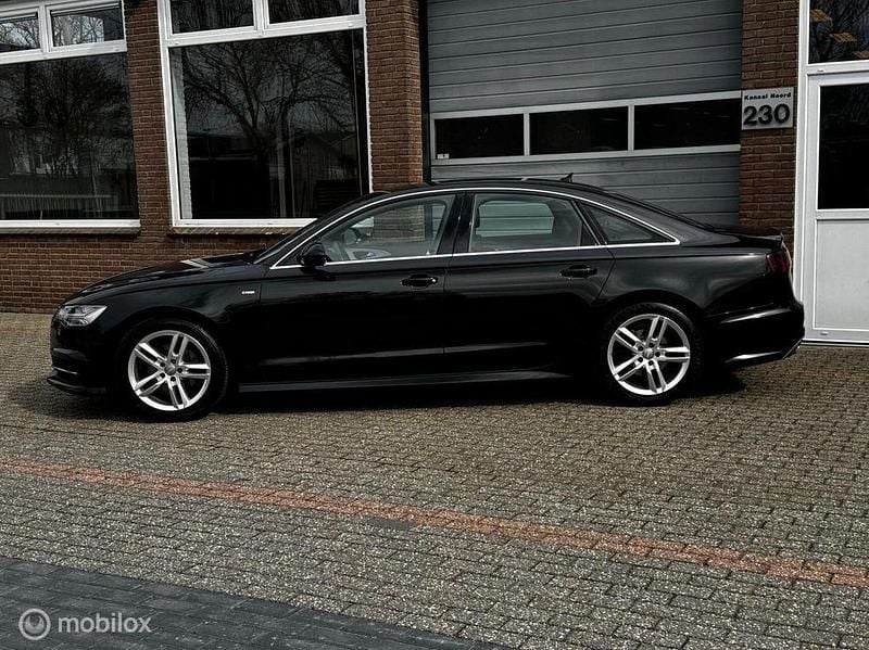 Gebraucht Audi A6 S-Line 190 PS (139 kW) 2017 Schwarz Limousine