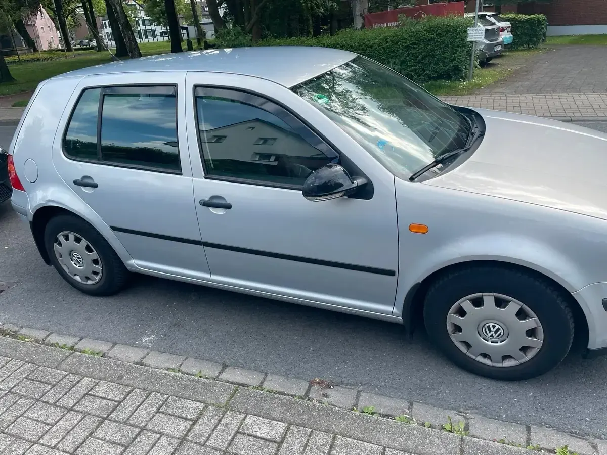 Brugt VW Golf III 75 HK (55 kW) 1998 Sølv Hatchback