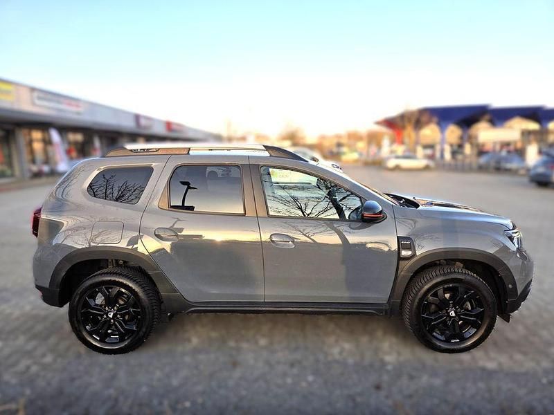 Gebraucht Dacia Duster Extreme 150 PS (110 kW) 2022 Grau SUV
