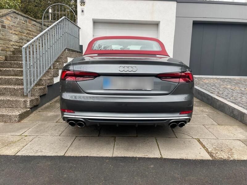 Grau Gebraucht 2017 Audi S5 Cabriolet Sport Cabrio | 38.900 € (Etwas zu teuer) - Bild 1/4