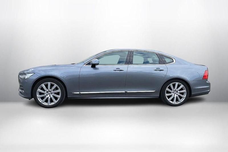 Gebraucht Volvo S90 Inscription 235 PS (172 kW) 2020 Osmium grey metallic / metalli Limousine