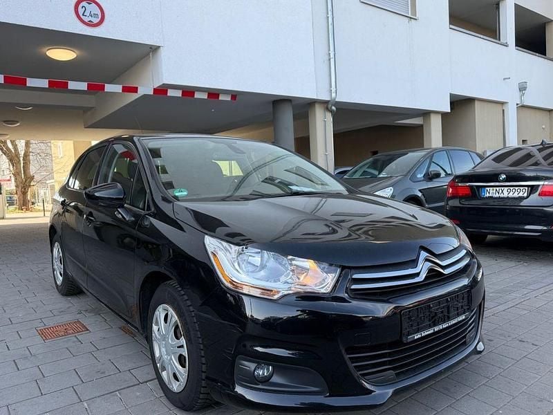 Gebraucht Citroën C4 Tendance 120 PS (88 kW) 2011 Schwarz Limousine