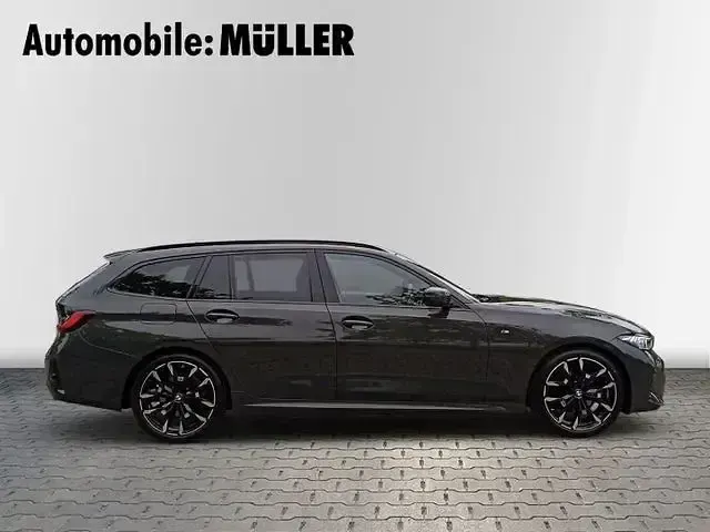 Gebraucht BMW 320 M Sport 190 PS (139 kW) 2025 Dravitgrau metallic Kombi