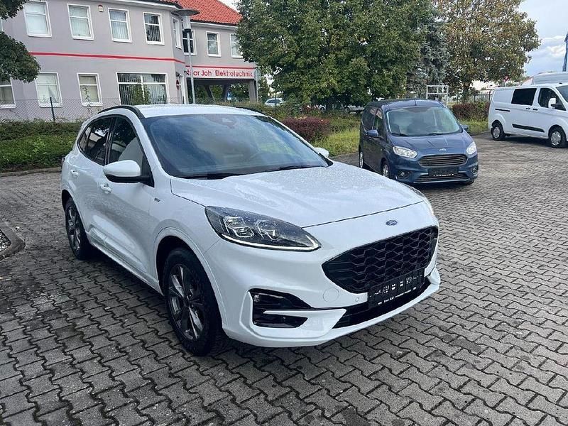 Gebraucht Ford Kuga ST-Line X 150 PS (110 kW) 2020 Frostweiß SUV
