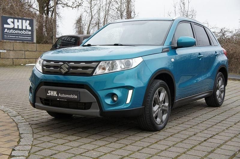 Gebraucht Suzuki Vitara Comfort 120 PS (88 kW) 2015 Blau SUV